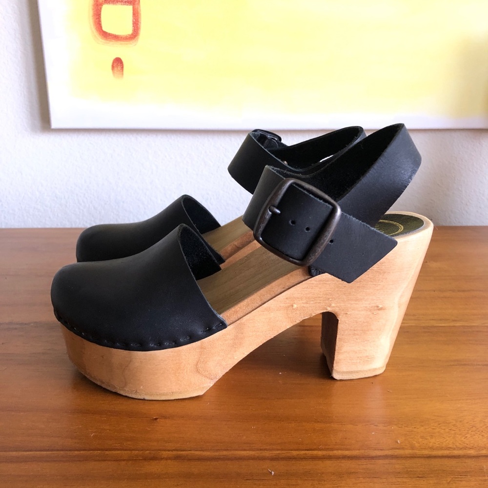 No. 6 clogs